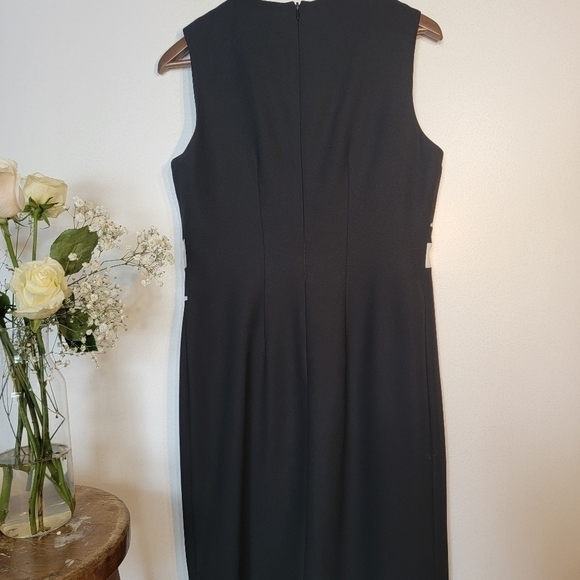 DONNA B black and white mini dress. Size 6 - Picture 9 of 10